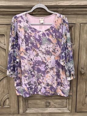 EUC Women’s CHICO’S Lilac Purple Floral 3/4 Sleeve Blouse (XL/3)